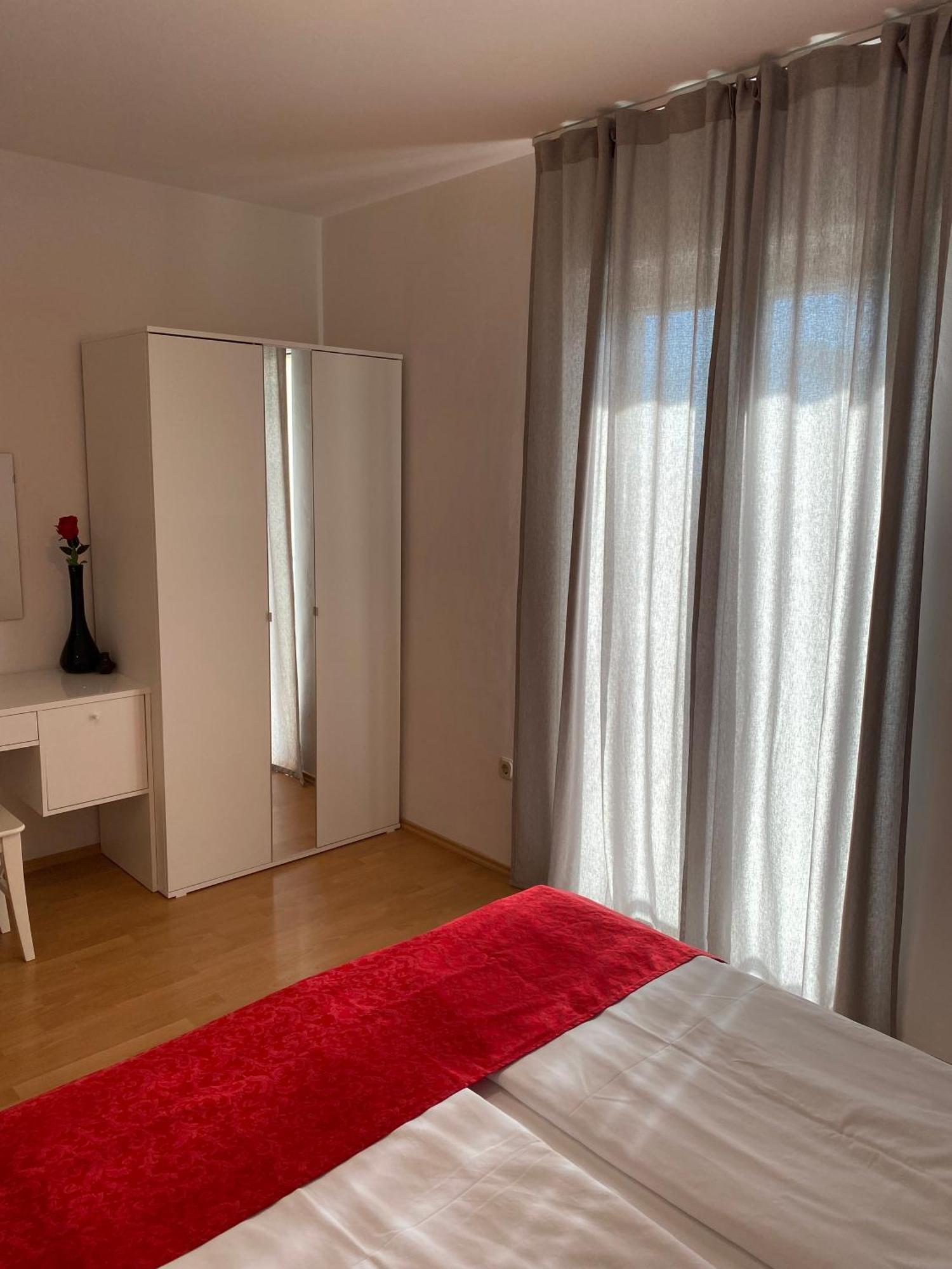 Villa Jasmin Bol Extérieur photo