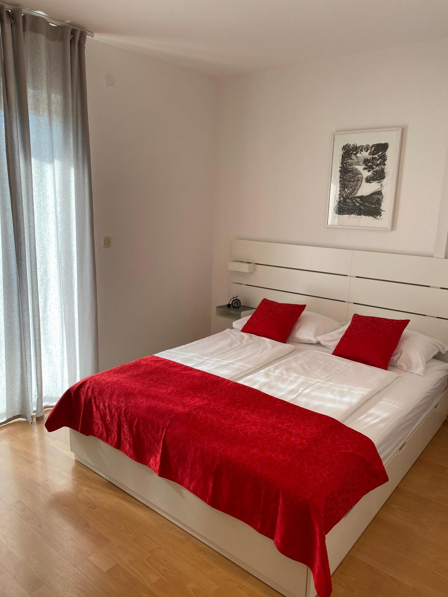 Villa Jasmin Bol Extérieur photo